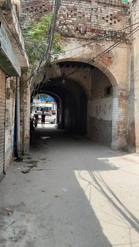 Babu Muhallah, Saddar