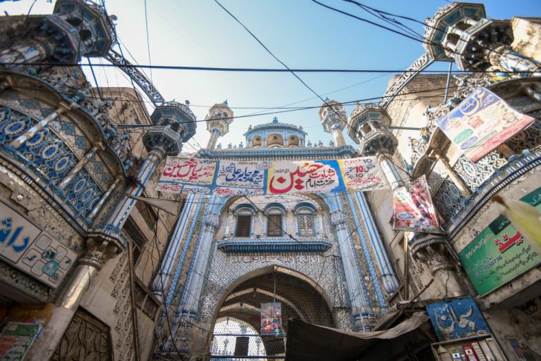 Entrance Jamia Masjid, Rawalpindi
